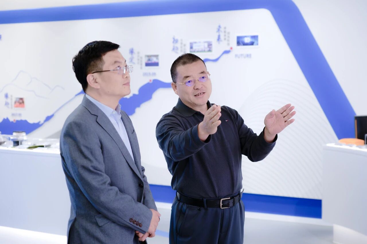 微信图片_2025-10-21_165137_133.jpg